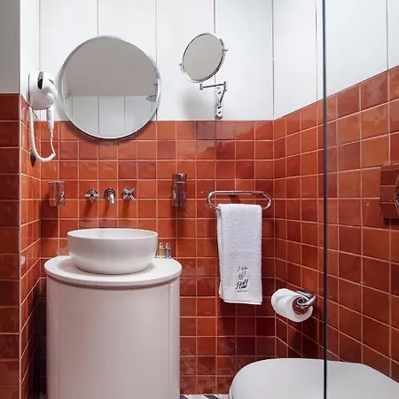 Lab Hotel 5*